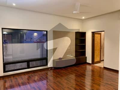 Modern & Beautiful 1 Kanal House Available For in DHA Phase 6 at a Prime Location