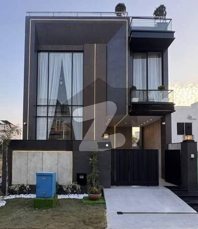 brand new Altra modern design luxury house