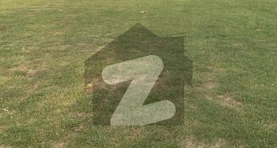 ملت ٹریکٹرز ایمپلائز ہاؤسنگ سوسائٹی لاہور میں 10 مرلہ رہائشی پلاٹ 90.0 لاکھ میں برائے فروخت۔