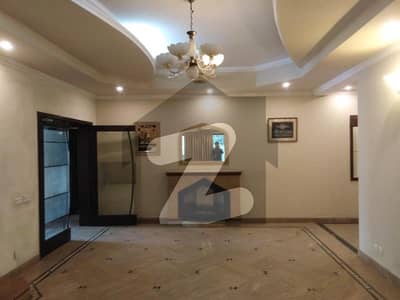1 Kanal Luxure Most House For Sale DHA Phase 4 Prime Location