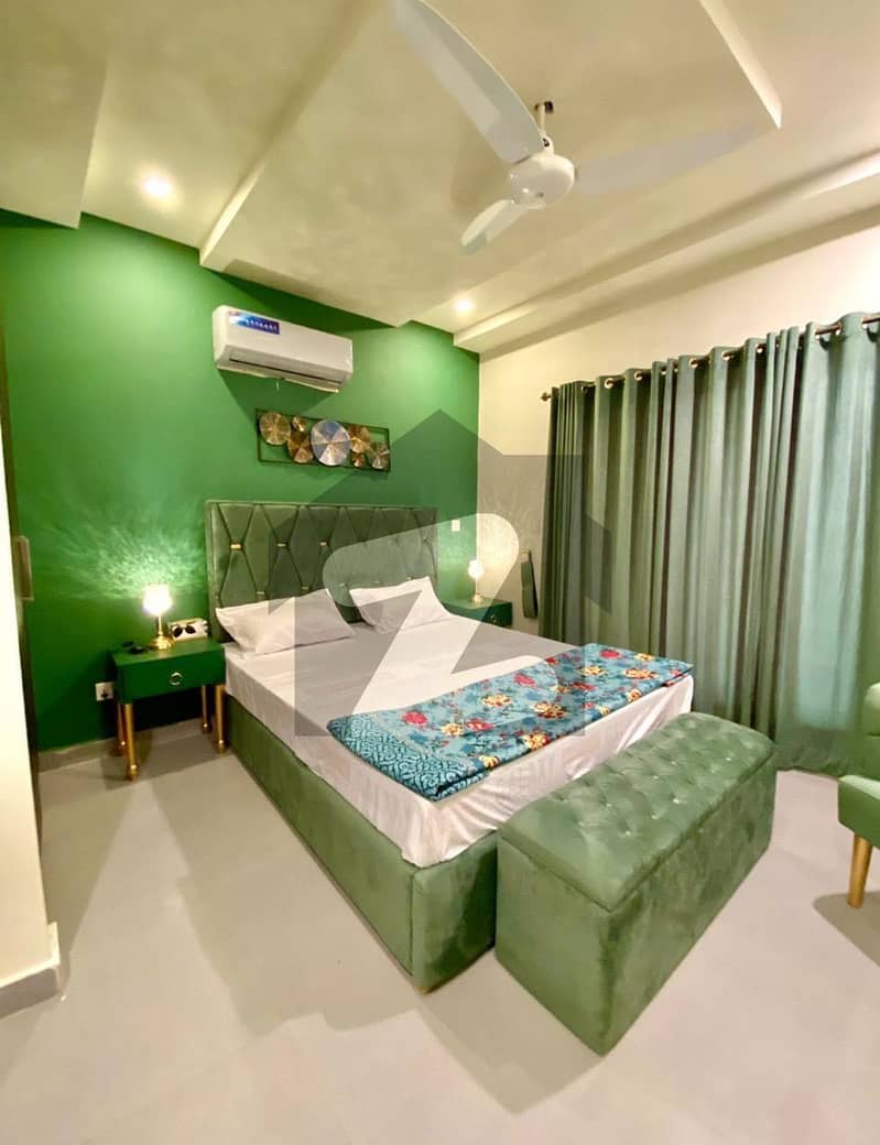 Elegant City Living Fully Furnished 2-Bed In Zarkon Heights |