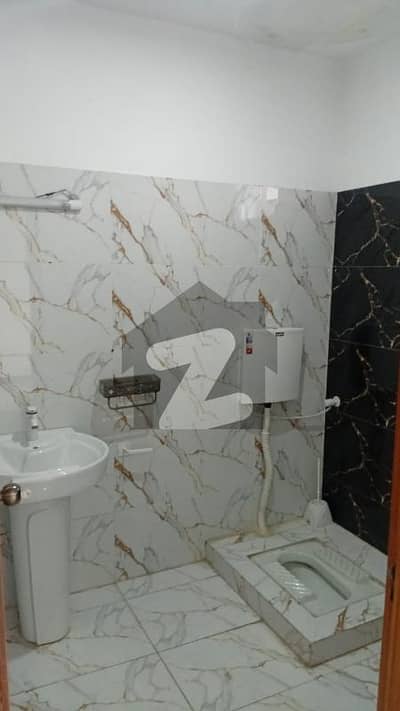 پی ای سی ایچ ایس بلاک 2 پی ای سی ایچ ایس,جمشید ٹاؤن,کراچی میں 2 کمروں کا 5 مرلہ زیریں پورشن 85.0 ہزار میں کرایہ پر دستیاب ہے۔ پی ای سی ایچ ایس بلاک 2 پی ای سی ایچ ایس,جمشید ٹاؤن,کراچی میں 2 کمروں کا 5 مرلہ زیریں پورشن 85.0 ہزار میں کرایہ پر دستیاب ہے۔