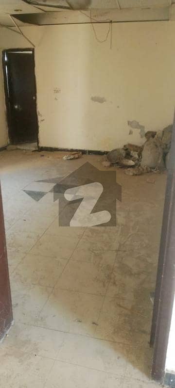 1000, SQYARD GROUND FLOOR PORTION AVAILABLE FOR SILENT COMMERCIAL OFFICE USED IT SOFTWARE HOUSE WAREHOUSE FOR RENT