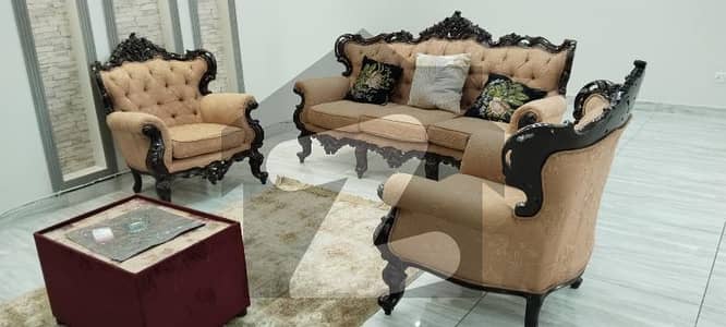 Bahria town phase 8 Rawalpindi umer block 7 marla portions for rent Bahria town phase 8 Rawalpindi umer block 7 marla portions for rent