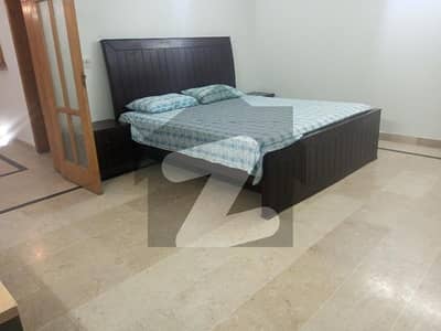 portion for rent in F -7