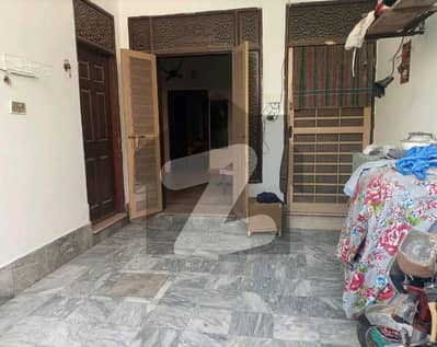 جوہر ٹاؤن فیز 2 - بلاک جے3 جوہر ٹاؤن فیز 2,جوہر ٹاؤن,لاہور میں 4 کمروں کا 5 مرلہ مکان 2.4 کروڑ میں برائے فروخت۔