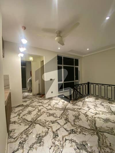 بحریہ آرچرڈ لاہور میں 3 کمروں کا 5 مرلہ مکان 75.0 ہزار میں کرایہ پر دستیاب ہے۔