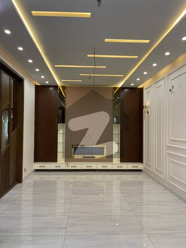 7.5 Marla Ultra Luxury Designer House For Sale 7.5 Marla Ultra Luxury Designer House For Sale