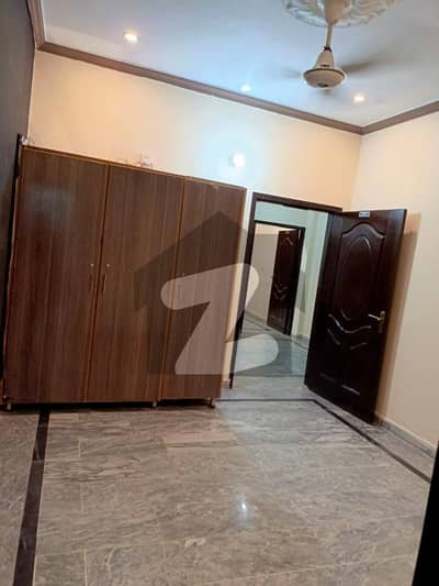 5 MARLA BRAND NEW FURNISHED FLAT AVAILABLE FOR RENT AT A BEAUTIFUL LOCATION WALKING DISTANCE BY UCP UNIVERSITY ALL FACILITIES AVAILABLE E. T. C 5 MARLA BRAND NEW FURNISHED FLAT AVAILABLE FOR RENT AT A BEAUTIFUL LOCATION WALKING DISTANCE BY UCP UNIVERSITY ALL FACILITIES AVAILABLE E. T. C