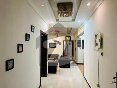 ایف ۔ 11 مرکز ایف ۔ 11,اسلام آباد میں 2 کمروں کا 8 مرلہ فلیٹ 1.3 لاکھ میں کرایہ پر دستیاب ہے۔