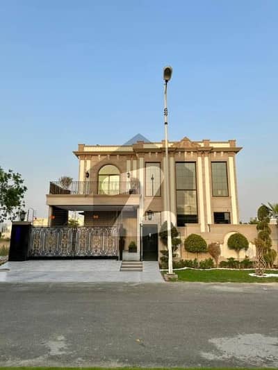 ڈی ایچ اے فیز 6 - بلاک ایم فیز 6,ڈیفنس (ڈی ایچ اے),لاہور میں 5 کمروں کا 2 کنال مکان 19.49 کروڑ میں برائے فروخت۔ ڈی ایچ اے فیز 6 - بلاک ایم فیز 6,ڈیفنس (ڈی ایچ اے),لاہور میں 5 کمروں کا 2 کنال مکان 19.49 کروڑ میں برائے فروخت۔