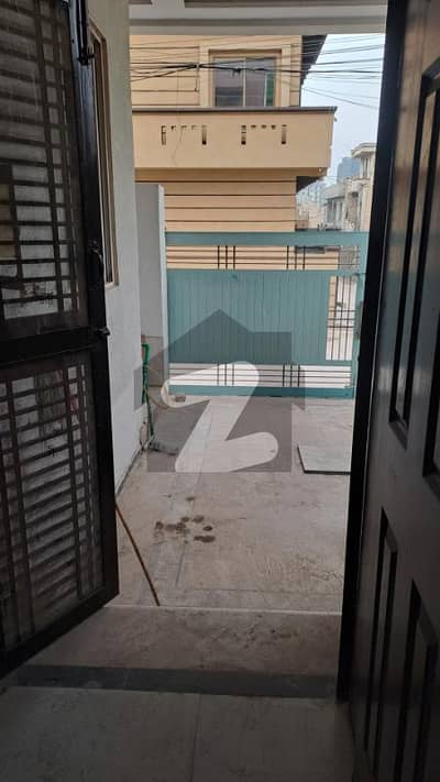 6 Marla Ground Portion House For Rent