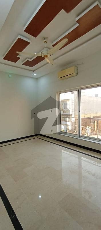 گلبرگ ریزیڈنشیا - بلاک ایل گلبرگ ریزیڈنشیا,گلبرگ,اسلام آباد میں 4 کمروں کا 7 مرلہ مکان 3.35 کروڑ میں برائے فروخت۔ گلبرگ ریزیڈنشیا - بلاک ایل گلبرگ ریزیڈنشیا,گلبرگ,اسلام آباد میں 4 کمروں کا 7 مرلہ مکان 3.35 کروڑ میں برائے فروخت۔