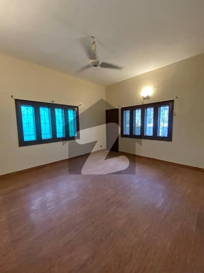 4 BED DRAWING FLAT FOR SALE IN DHORAJI COLONY