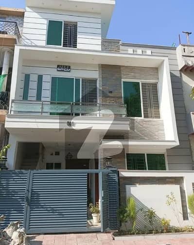 G-11 Size 25*50 Brand New Double Story House For Sale G-11 Size 25*50 Brand New Double Story House For Sale