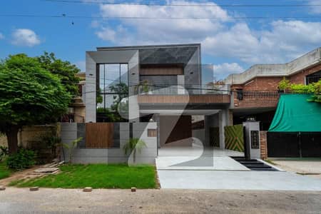 10 MARLA ELEGANT AND FULLY MAINTAINED SUPER HOT LOCATED BUNGALOW IS AVAILABLE IN THE BEST BLOCK OF DHA LAHORE. 10 MARLA ELEGANT AND FULLY MAINTAINED SUPER HOT LOCATED BUNGALOW IS AVAILABLE IN THE BEST BLOCK OF DHA LAHORE.