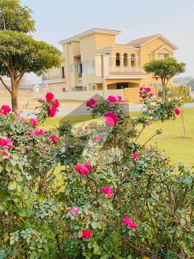 8 Marla Newly Constructed House In Lily Block At Main Boulevard - Taj Residencia For Sale 8 Marla Newly Constructed House In Lily Block At Main Boulevard - Taj Residencia For Sale