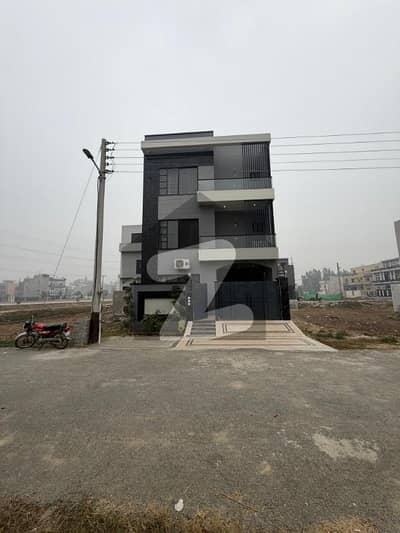 سینٹرل پارک ۔ بلاک اے1 سینٹرل پارک ہاؤسنگ سکیم,لاہور میں 5 کمروں کا 5 مرلہ مکان 2.2 کروڑ میں برائے فروخت۔ سینٹرل پارک ۔ بلاک اے1 سینٹرل پارک ہاؤسنگ سکیم,لاہور میں 5 کمروں کا 5 مرلہ مکان 2.2 کروڑ میں برائے فروخت۔