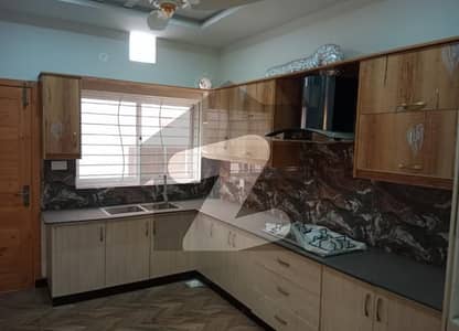 بحریہ انکلیو - سیکٹر سی 3 بحریہ انکلیو,بحریہ ٹاؤن,اسلام آباد میں 5 کمروں کا 10 مرلہ مکان 4.4 کروڑ میں برائے فروخت۔ بحریہ انکلیو - سیکٹر سی 3 بحریہ انکلیو,بحریہ ٹاؤن,اسلام آباد میں 5 کمروں کا 10 مرلہ مکان 4.4 کروڑ میں برائے فروخت۔