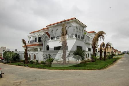 Out Class 1 Kanal Luxurious Bungalow Upper Portion With Separate Gate Is Available For RENT In DHA Phase 5, Near To Park