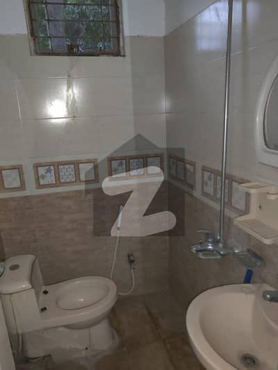 ماڈل ٹاؤن لِنک روڈ ماڈل ٹاؤن,لاہور میں 2 کمروں کا 5 مرلہ زیریں پورشن 45.0 ہزار میں کرایہ پر دستیاب ہے۔ ماڈل ٹاؤن لِنک روڈ ماڈل ٹاؤن,لاہور میں 2 کمروں کا 5 مرلہ زیریں پورشن 45.0 ہزار میں کرایہ پر دستیاب ہے۔