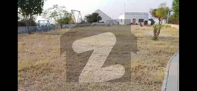 بلکاسار چکوال میں 215 کنال زرعی زمین 6.45 کروڑ میں برائے فروخت۔ بلکاسار چکوال میں 215 کنال زرعی زمین 6.45 کروڑ میں برائے فروخت۔