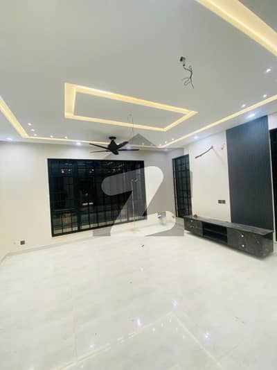 ڈی ایچ اے ڈیفینس فیز 2 ڈی ایچ اے ڈیفینس,اسلام آباد میں 3 کمروں کا 12 مرلہ فلیٹ 95.0 ہزار میں کرایہ پر دستیاب ہے۔ ڈی ایچ اے ڈیفینس فیز 2 ڈی ایچ اے ڈیفینس,اسلام آباد میں 3 کمروں کا 12 مرلہ فلیٹ 95.0 ہزار میں کرایہ پر دستیاب ہے۔