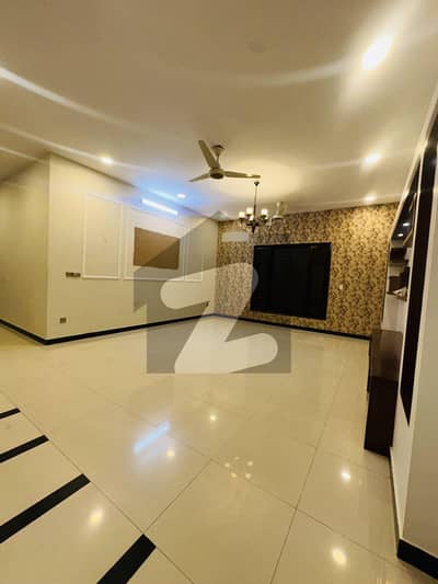 ڈی ایچ اے فیز 7 ایکسٹینشن ڈی ایچ اے ڈیفینس,کراچی میں 3 کمروں کا 1 کنال زیریں پورشن 2.5 لاکھ میں کرایہ پر دستیاب ہے۔ ڈی ایچ اے فیز 7 ایکسٹینشن ڈی ایچ اے ڈیفینس,کراچی میں 3 کمروں کا 1 کنال زیریں پورشن 2.5 لاکھ میں کرایہ پر دستیاب ہے۔