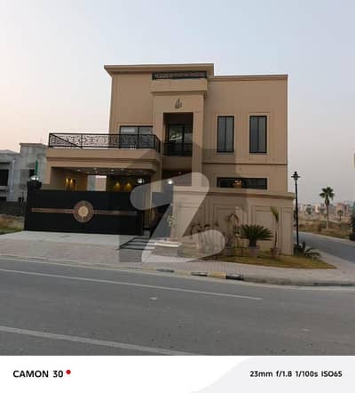 کوہستان انکلیو - سیکٹر ایچ کوہستان انکلیو,واہ کینٹ,واہ میں 6 کمروں کا 14 مرلہ مکان 5.05 کروڑ میں برائے فروخت۔ کوہستان انکلیو - سیکٹر ایچ کوہستان انکلیو,واہ کینٹ,واہ میں 6 کمروں کا 14 مرلہ مکان 5.05 کروڑ میں برائے فروخت۔