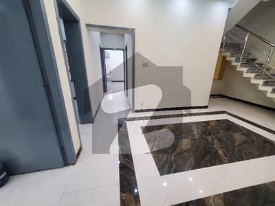 4bedroom Fully renwaited House