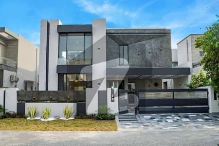 20 MARLA ELEGANT 15KVA SOLAR INSTALLED SUPER HOT LOCATED BUNGALOW IS AVAILABLE DHA PH/5 LAHORE.