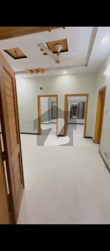 حیات آباد فیز 1 حیات آباد,پشاور میں 3 کمروں کا 5 مرلہ بالائی پورشن 50.0 ہزار میں کرایہ پر دستیاب ہے۔ حیات آباد فیز 1 حیات آباد,پشاور میں 3 کمروں کا 5 مرلہ بالائی پورشن 50.0 ہزار میں کرایہ پر دستیاب ہے۔