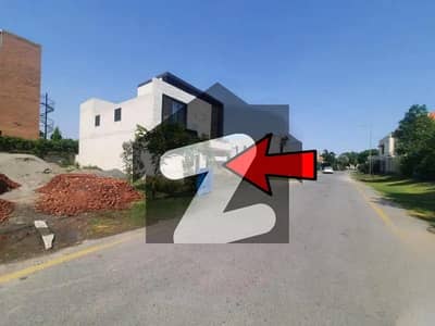8 Marla Top Location Plot No- 710 Block A Phase 9 Town DHA Lahore For Urgent Sale