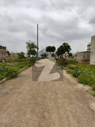 120 Sq Yard Transfer Plot In Block 1 PIR AHMED ZAMAN TOWN