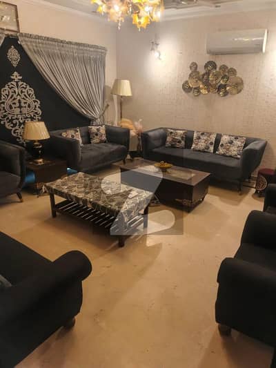 Independent 1 Kanal Singal Story office/ Family this Available