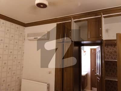 آئی ۔ 8 اسلام آباد میں 3 کمروں کا 14 مرلہ زیریں پورشن 1.5 لاکھ میں کرایہ پر دستیاب ہے۔ آئی ۔ 8 اسلام آباد میں 3 کمروں کا 14 مرلہ زیریں پورشن 1.5 لاکھ میں کرایہ پر دستیاب ہے۔