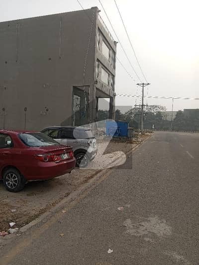 پیراگون سٹی - براڈوے پیراگون سٹی,لاہور میں 8 مرلہ کمرشل پلاٹ 4.0 کروڑ میں برائے فروخت۔ پیراگون سٹی - براڈوے پیراگون سٹی,لاہور میں 8 مرلہ کمرشل پلاٹ 4.0 کروڑ میں برائے فروخت۔