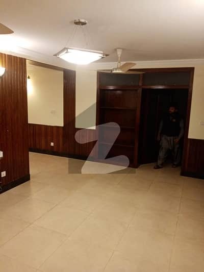 Beautiful Upper Portion For Rent In F-11/3