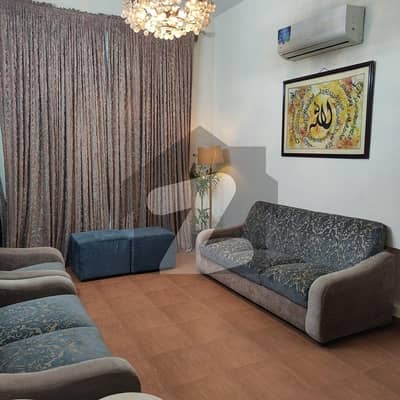 ریونیو سوسائٹی - بلاک بی ریوینیو سوسائٹی,لاہور میں 6 کمروں کا 5 مرلہ مکان 2.5 کروڑ میں برائے فروخت۔ ریونیو سوسائٹی - بلاک بی ریوینیو سوسائٹی,لاہور میں 6 کمروں کا 5 مرلہ مکان 2.5 کروڑ میں برائے فروخت۔