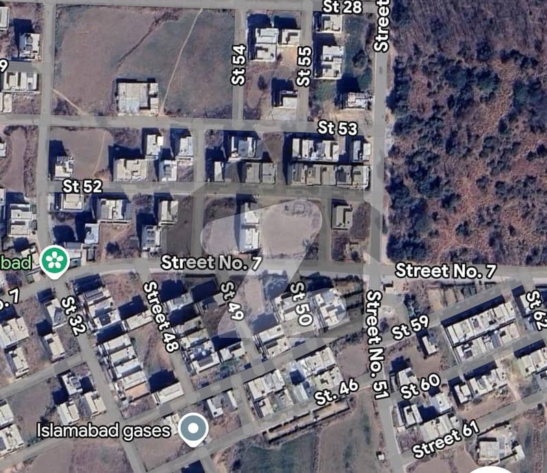 9 marla plot available at 70 ft road 9 marla plot available at 70 ft road