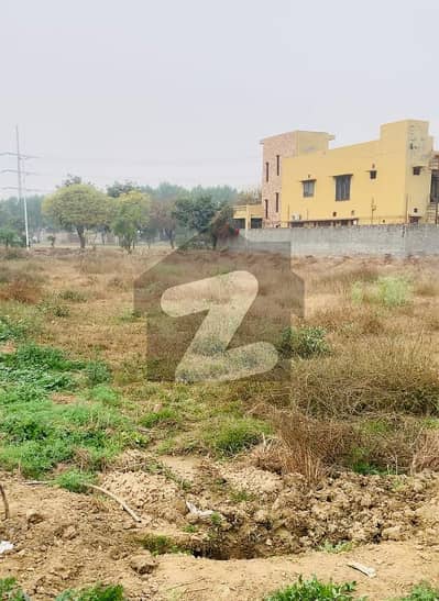 بینکرس ایوینیو کوآپریٹو ہاؤسنگ سوسائٹی لاہور میں 5 مرلہ رہائشی پلاٹ 61.0 لاکھ میں برائے فروخت۔