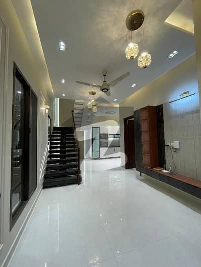 luxury Villa Available for sale 120 sq yard at Naya Nazimabad Block A