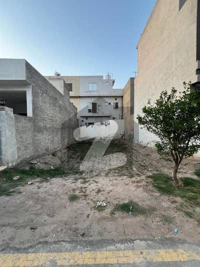 **Prime 5 Marla Plot For Sale In Park View City, Lahore** **Prime 5 Marla Plot For Sale In Park View City, Lahore**