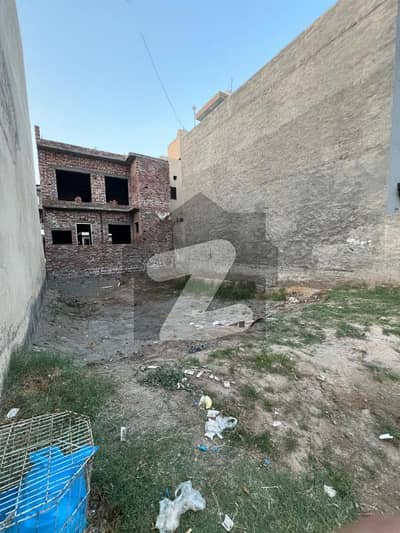 **Prime 5 Marla Plot For Sale In Park View City, Lahore**