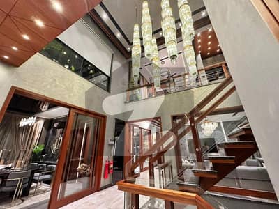 ڈی ایچ اے فیز 6 ڈیفنس (ڈی ایچ اے),لاہور میں 5 کمروں کا 1 کنال مکان 15.0 کروڑ میں برائے فروخت۔