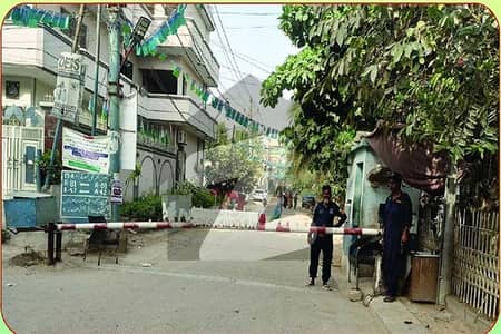 240 GZ PLOT FOR SALE