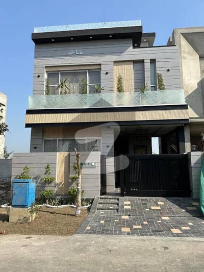 ڈی ایچ اے فیز 7 ڈیفنس (ڈی ایچ اے),لاہور میں 3 کمروں کا 5 مرلہ مکان 1.2 لاکھ میں کرایہ پر دستیاب ہے۔ ڈی ایچ اے فیز 7 ڈیفنس (ڈی ایچ اے),لاہور میں 3 کمروں کا 5 مرلہ مکان 1.2 لاکھ میں کرایہ پر دستیاب ہے۔