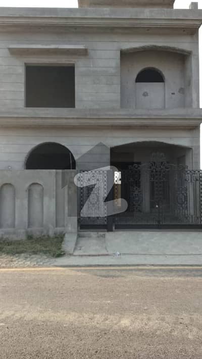 سینٹرل پارک - بلاک بی بی سینٹرل پارک ہاؤسنگ سکیم,لاہور میں 3 کمروں کا 5 مرلہ مکان 1.25 کروڑ میں برائے فروخت۔ سینٹرل پارک - بلاک بی بی سینٹرل پارک ہاؤسنگ سکیم,لاہور میں 3 کمروں کا 5 مرلہ مکان 1.25 کروڑ میں برائے فروخت۔