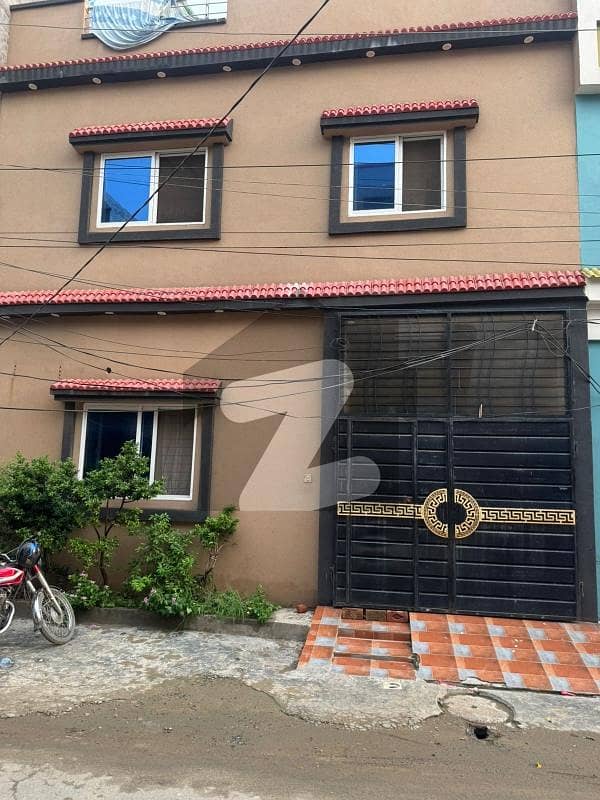 الاحمد گارڈن ہاوسنگ سکیم جی ٹی روڈ,لاہور میں 3 کمروں کا 3 مرلہ مکان 84.0 لاکھ میں برائے فروخت۔ الاحمد گارڈن ہاوسنگ سکیم جی ٹی روڈ,لاہور میں 3 کمروں کا 3 مرلہ مکان 84.0 لاکھ میں برائے فروخت۔