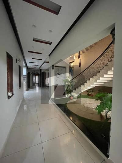 ڈی ایچ اے فیز 8 ڈی ایچ اے ڈیفینس,کراچی میں 6 کمروں کا 1 کنال مکان 6.0 لاکھ میں کرایہ پر دستیاب ہے۔ ڈی ایچ اے فیز 8 ڈی ایچ اے ڈیفینس,کراچی میں 6 کمروں کا 1 کنال مکان 6.0 لاکھ میں کرایہ پر دستیاب ہے۔